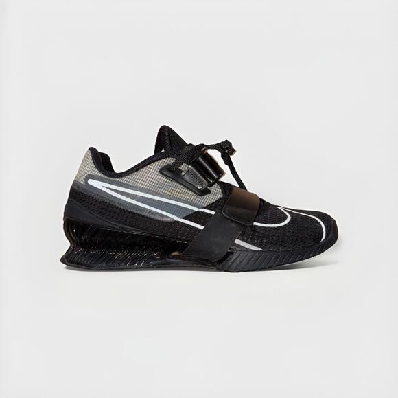 Nike Romaleos 4 Weightlifting Black White Mens Size 8 / Women’s Size 9.5 - Picture 1 of 8